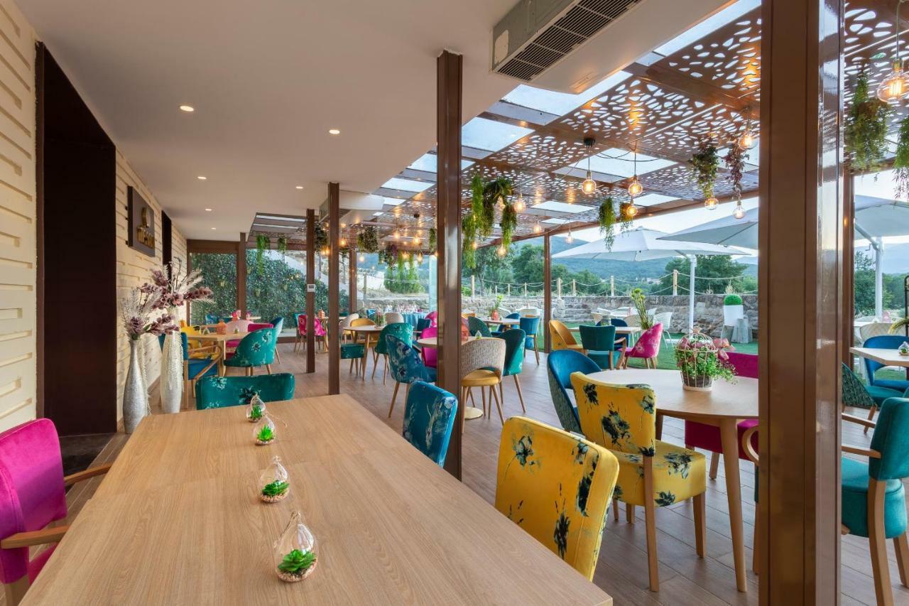 Hotel Izan Puerta De Gredos El Barco de Ávila Exteriér fotografie